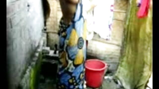 شکار کے لئے دانلود کلیپ سکسی روسی ایک گاڑی