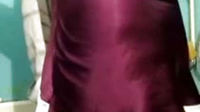 Briana Blai جنسی سے فیلم سکسی دختر روسی محبت کرتا ہے