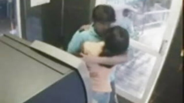 Threesome کے ساحل سمندر فیلم سکسی روسیه ای پر