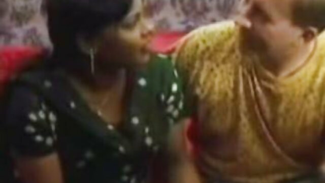 نئے سوپر سکس روسی سال کی پارٹی نشہ