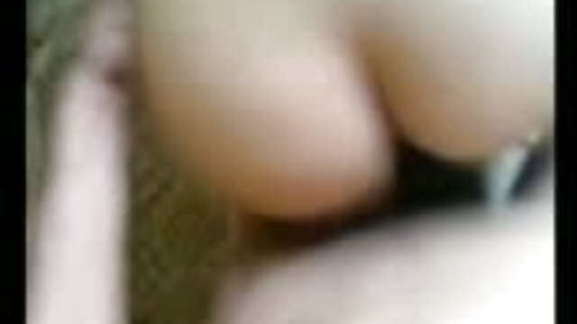 Brunette فلم روسی سکس کے ، دورہ کرنے آئے تھے ، ایک مرد اور مرگا بیکار ہے