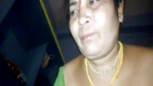 بڑے سیاہ سکس جوانان روسی ڈک کے لئے گرم ، شہوت انگیز سوراخ