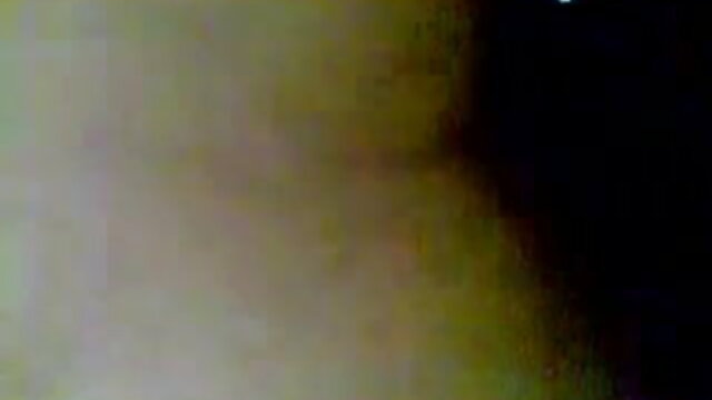 سنہرے بالوں والی ملاقات میں ویدیو سکس روسی ماسٹر کپڑے