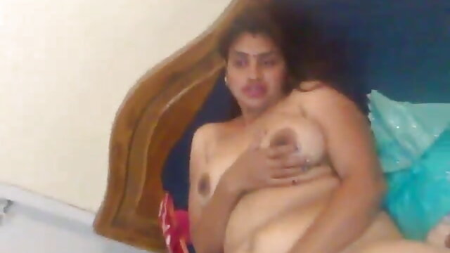 مقعد ، brunette کے سخت روسی سکسی فلم